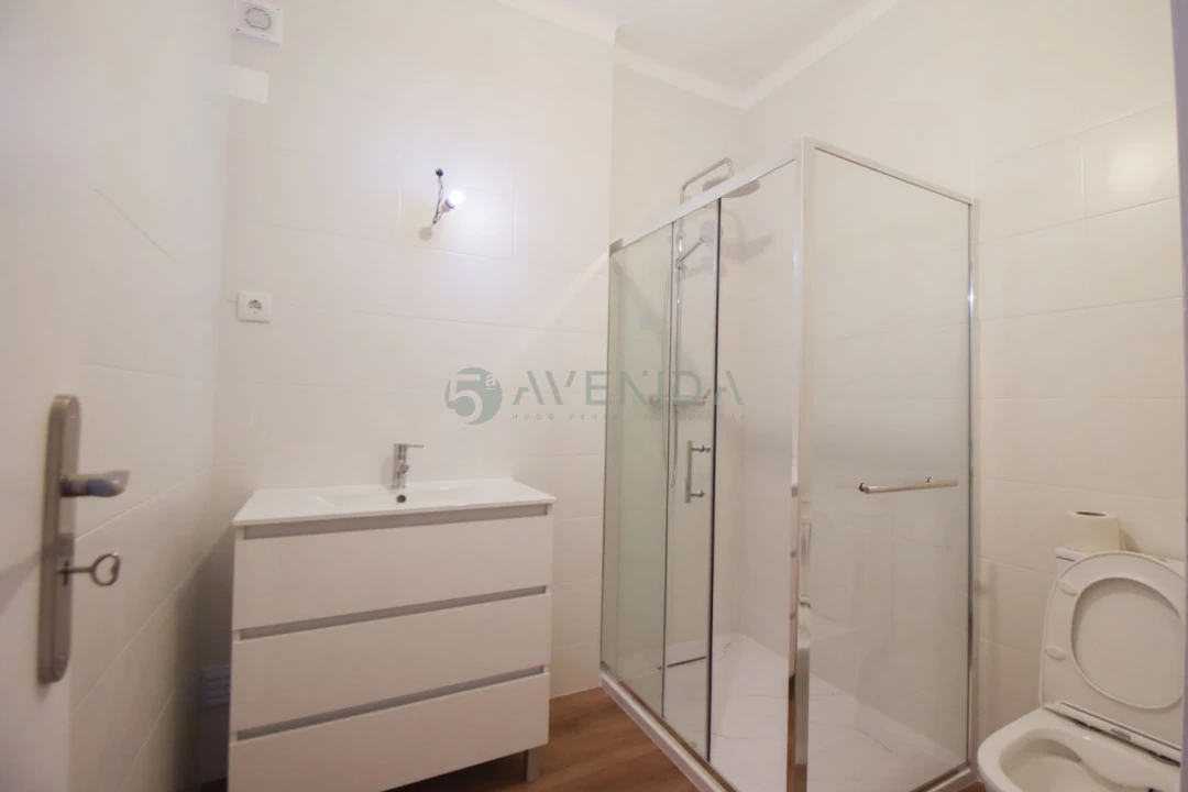 Apartamento T2 para Venda em Alto do Seixalinho, Santo André e Verderena Foto 12