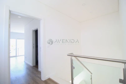 Moradia T3 para Venda em Fernao Ferro