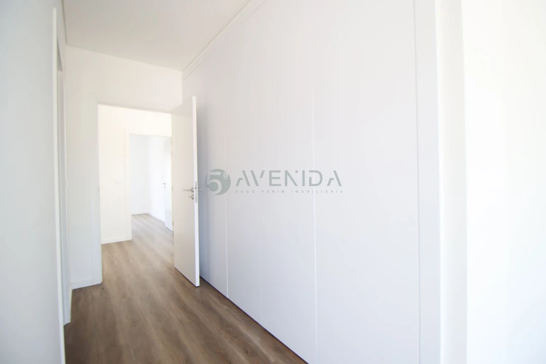 Moradia T3 para Venda em Fernao Ferro Foto 31