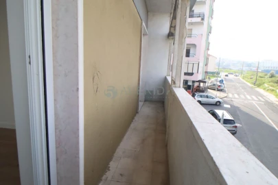 Apartamento T2 para Venda em Odivelas