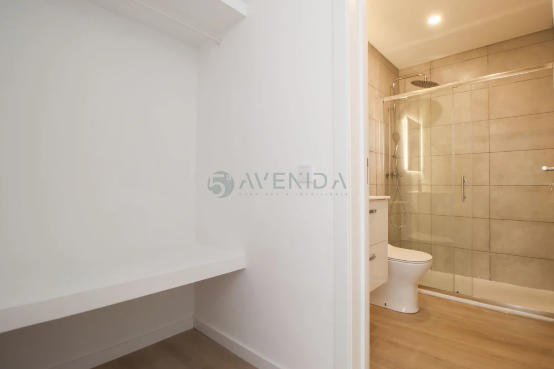 Apartamento T4 para Venda em Alto do Seixalinho, Santo André e Verderena Foto 16