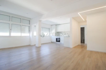 Apartamento T4 para Venda em Alto do Seixalinho, Santo André e Verderena