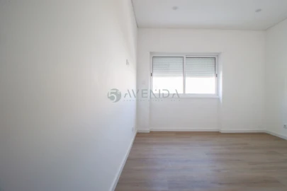 Apartamento T4 para Venda em Alto do Seixalinho, Santo André e Verderena