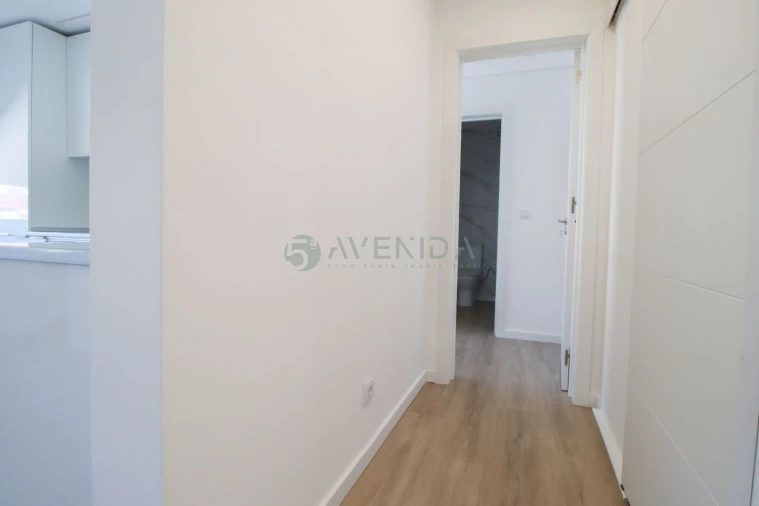 Apartamento T4 para Venda em Alto do Seixalinho, Santo André e Verderena Foto 6