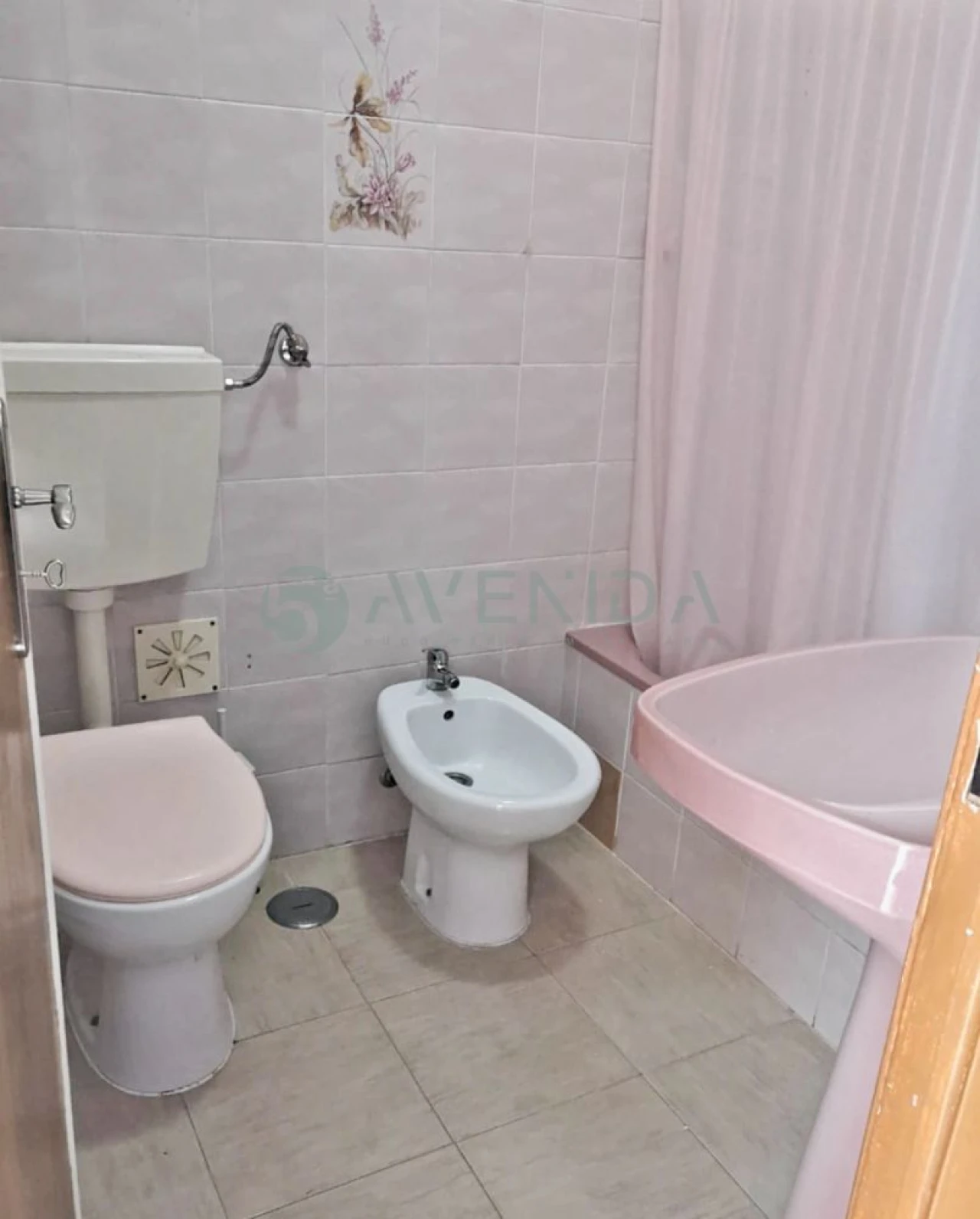 Apartamento T2 para Venda em Barreiro e Lavradio Foto 5