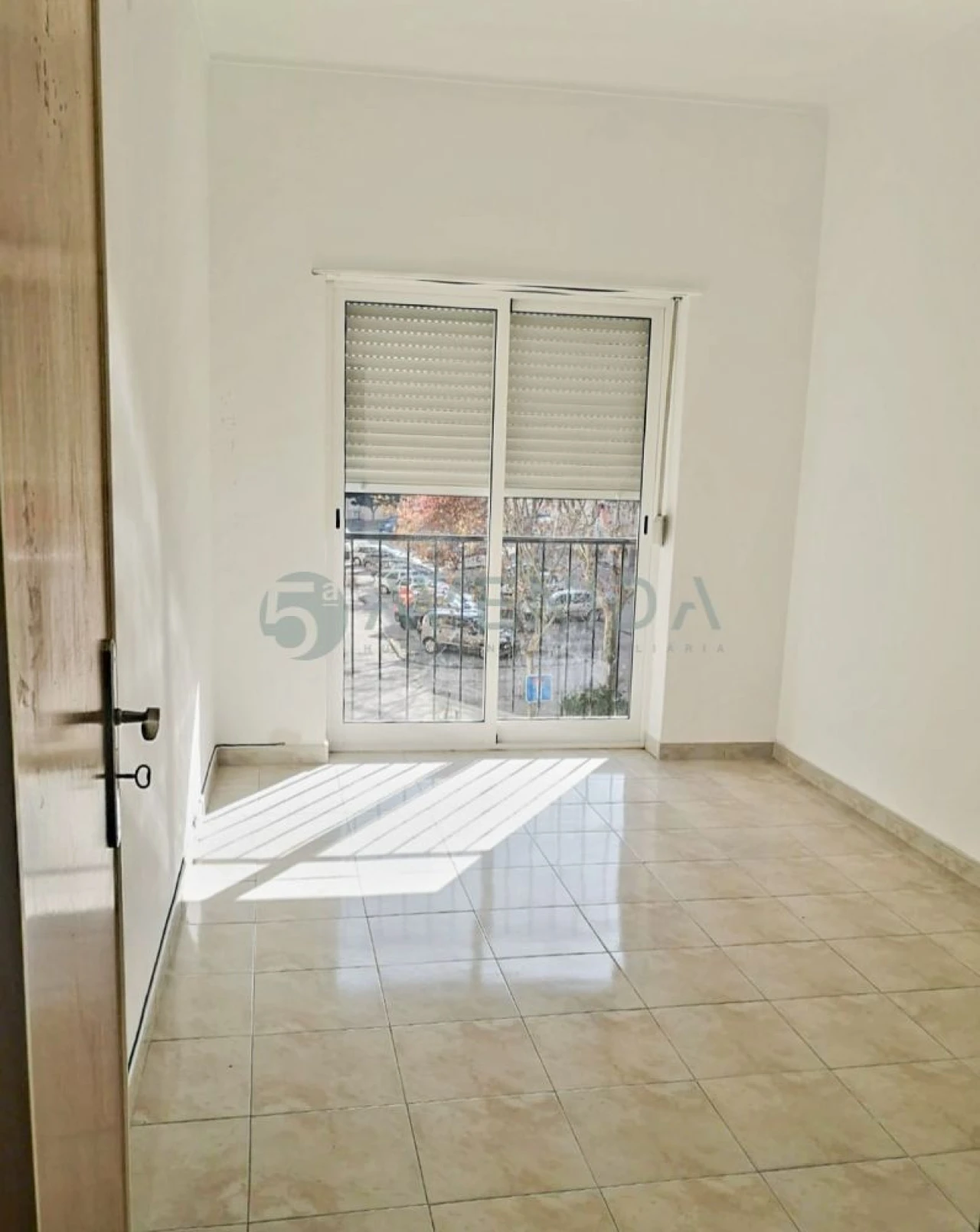 Apartamento T2 para Venda em Barreiro e Lavradio Foto 3