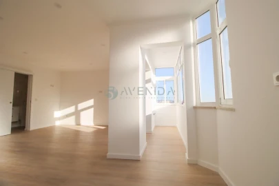 Apartamento T3 para Venda em Alto do Seixalinho, Santo André e Verderena