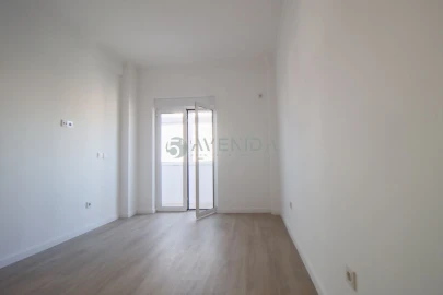 Apartamento T3 para Venda em Alto do Seixalinho, Santo André e Verderena