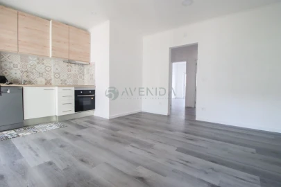 Apartamento T2 para Venda em Baixa da Banheira e Vale da Amoreira