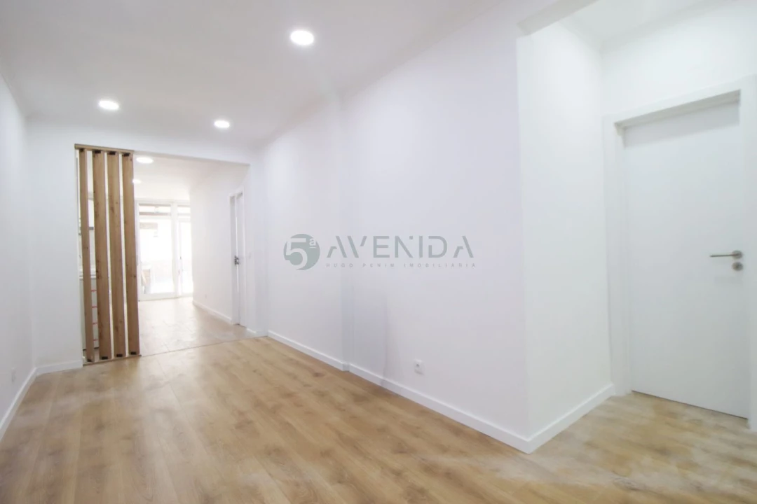 Apartamento T1 para Venda em Baixa da Banheira e Vale da Amoreira Foto 7
