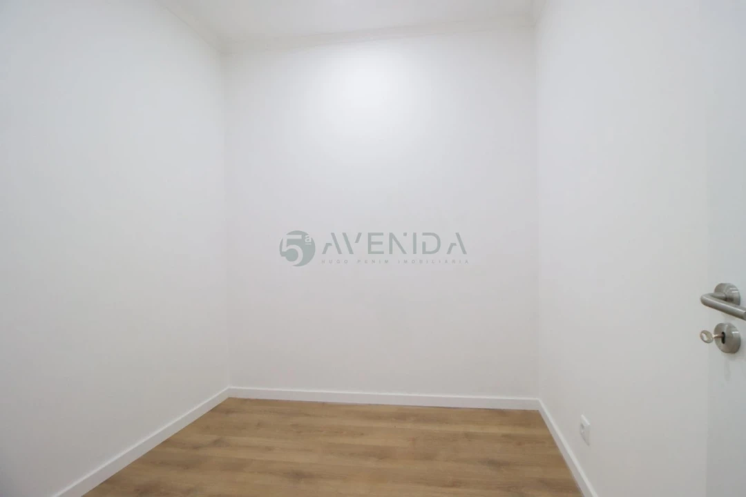 Apartamento T1 para Venda em Baixa da Banheira e Vale da Amoreira Foto 28