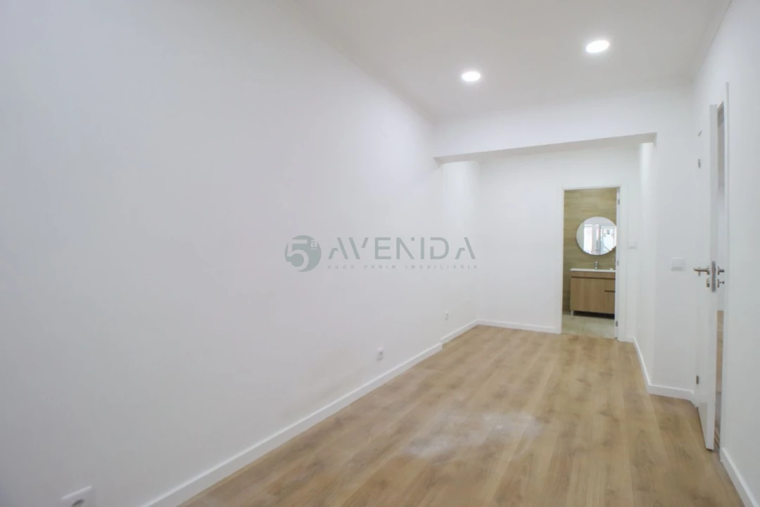 Apartamento T1 para Venda em Baixa da Banheira e Vale da Amoreira Foto 22