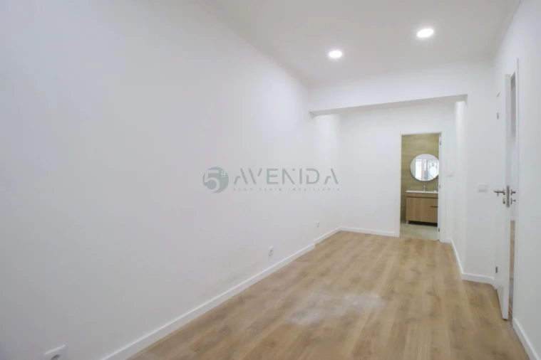 Apartamento T1 para Venda em Baixa da Banheira e Vale da Amoreira Foto 22
