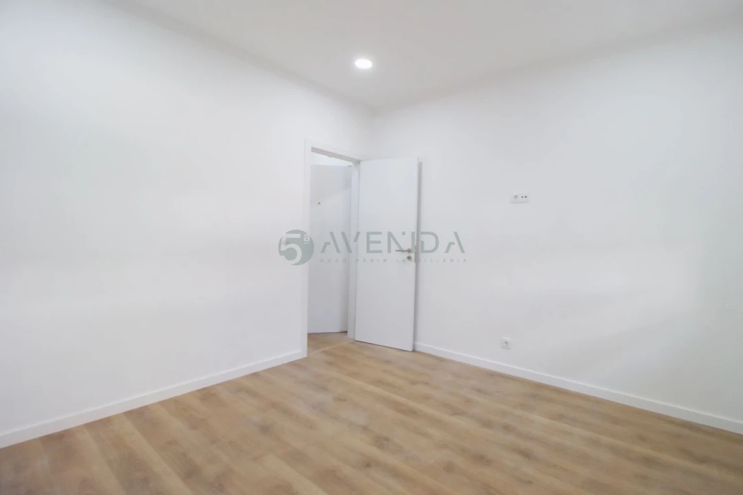 Apartamento T1 para Venda em Baixa da Banheira e Vale da Amoreira Foto 12