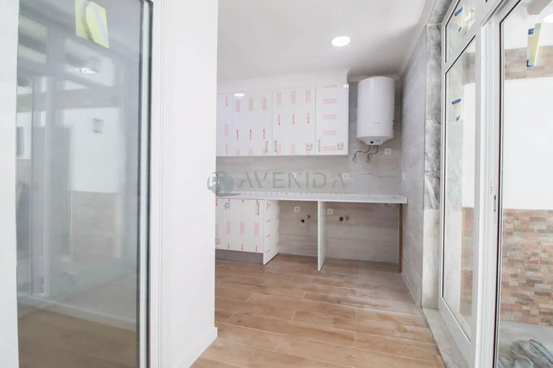 Apartamento T1 para Venda em Baixa da Banheira e Vale da Amoreira Foto 5
