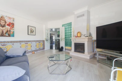 Apartamento T2 para Venda em Baixa da Banheira e Vale da Amoreira