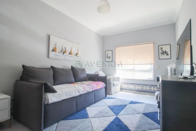 Apartamento T2 para Venda em Baixa da Banheira e Vale da Amoreira