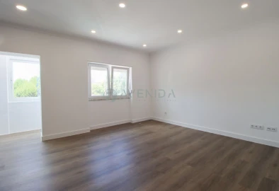 Apartamento T2 para Venda em Alto do Seixalinho, Santo André e Verderena