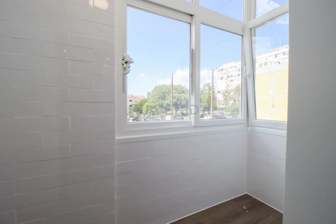 Apartamento T2 para Venda em Alto do Seixalinho, Santo André e Verderena Foto 9