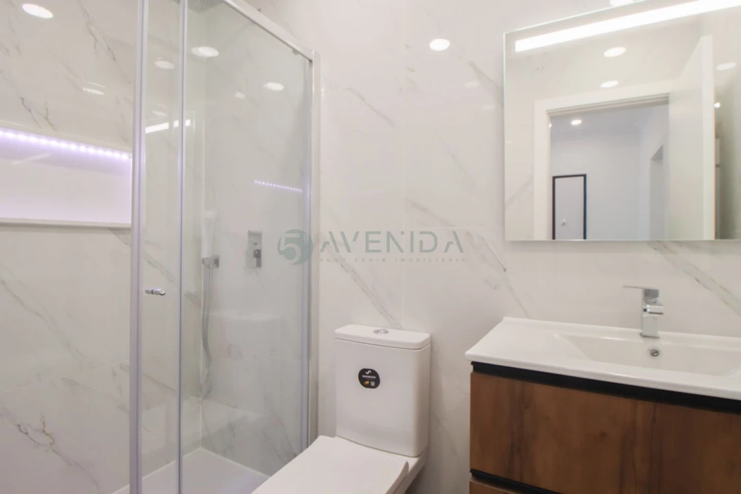 Apartamento T2 para Venda em Alto do Seixalinho, Santo André e Verderena Foto 13