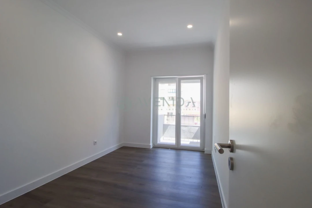 Apartamento T2 para Venda em Alto do Seixalinho, Santo André e Verderena Foto 16