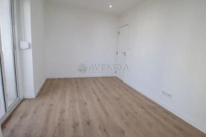 Apartamento T1 para Venda em Águas Livres