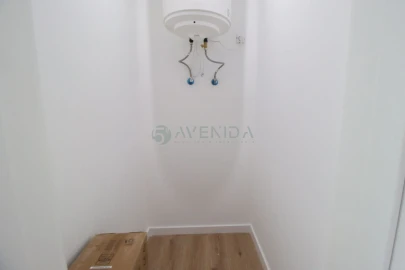 Apartamento T1 para Venda em Águas Livres