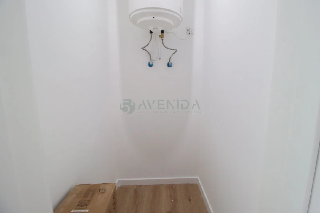 Apartamento T1 para Venda em Águas Livres Foto 2