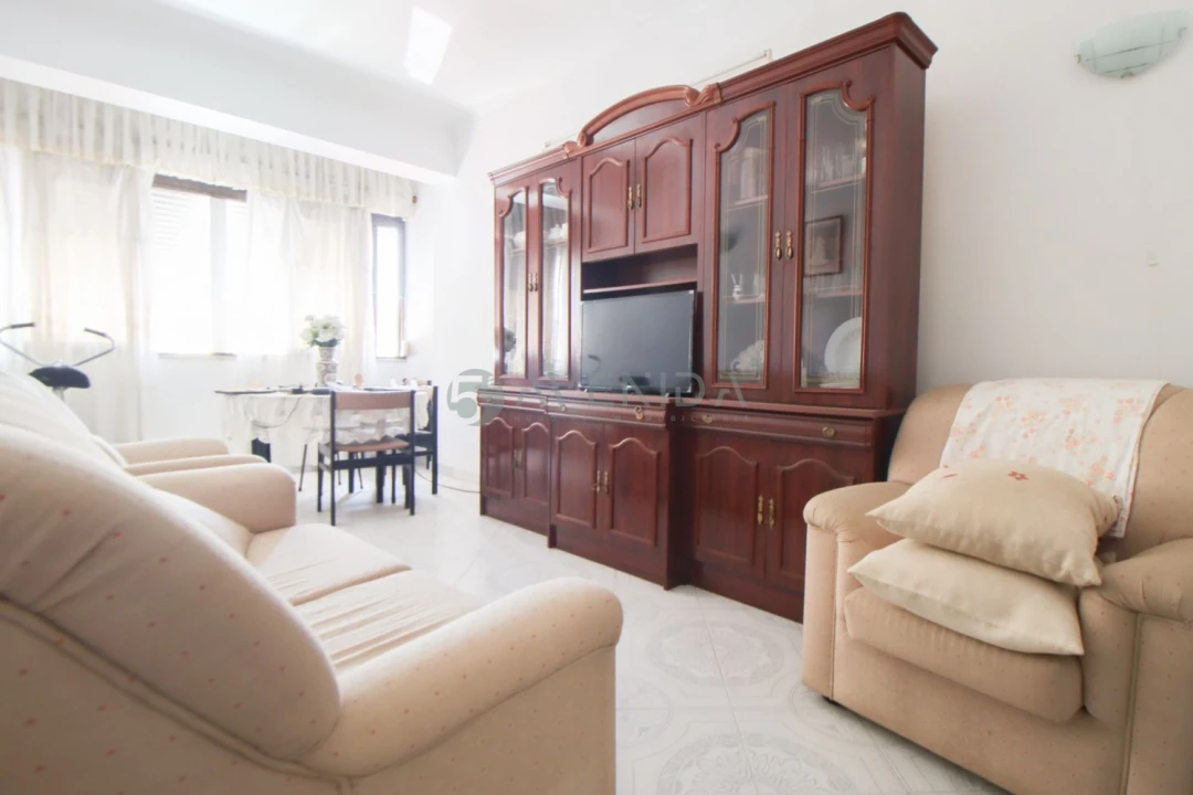 Apartamento T1 para Venda em Alto do Seixalinho, Santo André e Verderena Foto 8