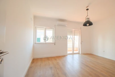 Moradia T4 para Venda em Alhos Vedros