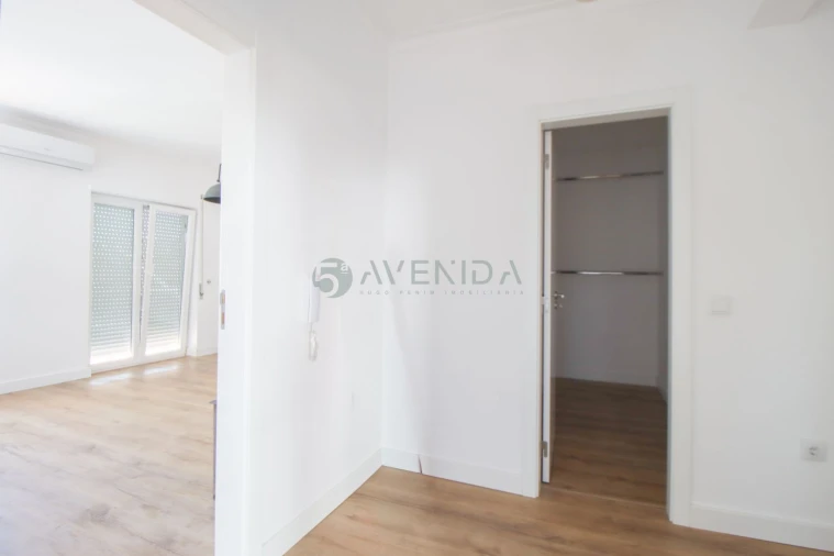 Moradia T4 para Venda em Alhos Vedros Foto 30