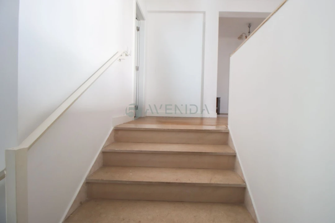 Moradia T4 para Venda em Alhos Vedros Foto 41
