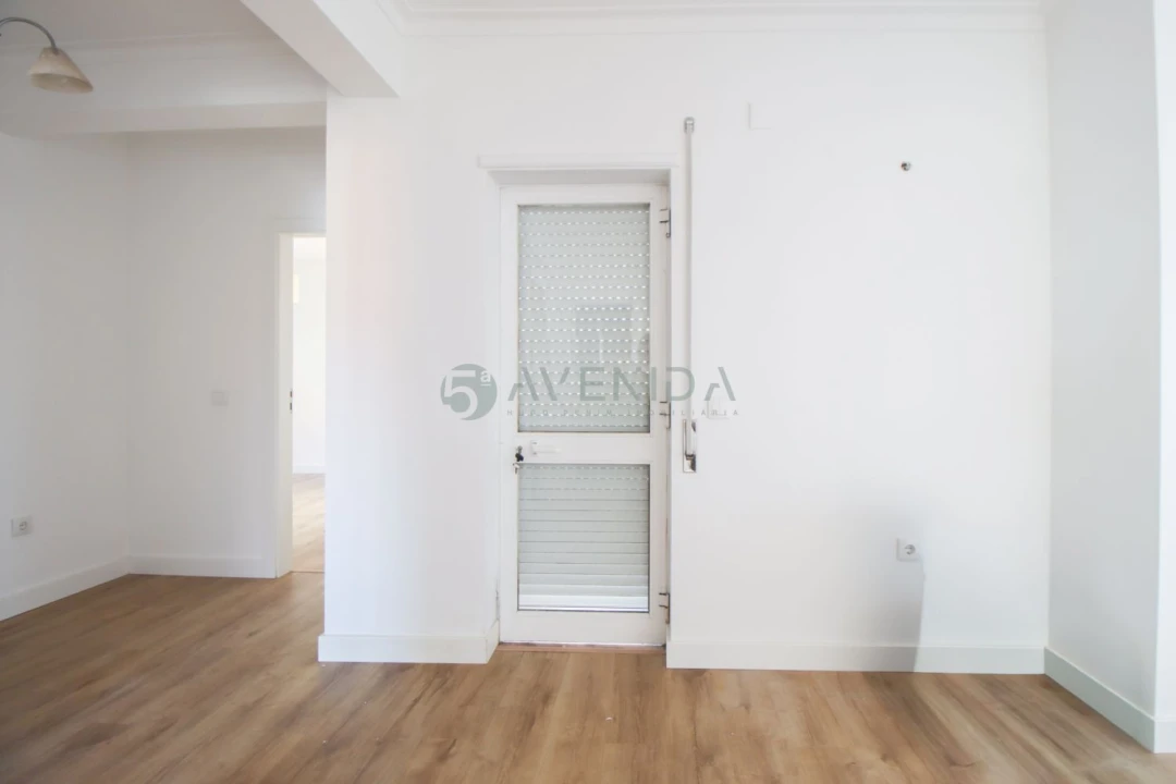 Moradia T4 para Venda em Alhos Vedros Foto 42