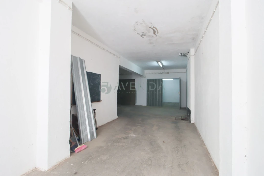 Garagem para Venda em Baixa da Banheira e Vale da Amoreira Foto 3