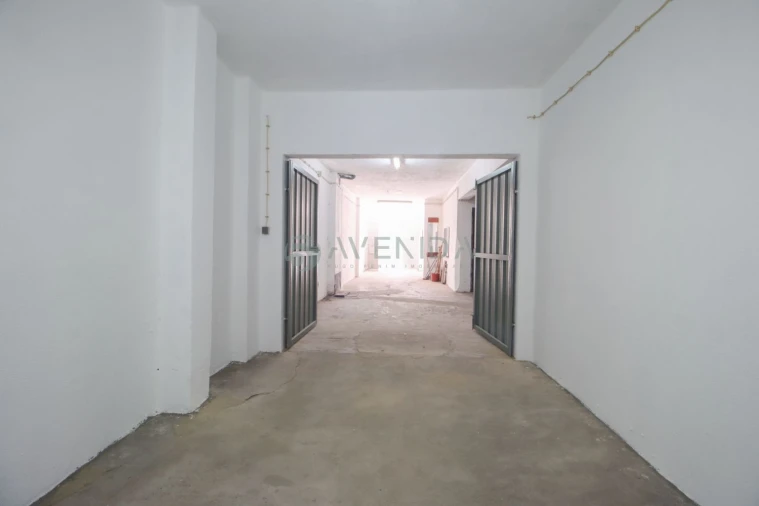Garagem para Venda em Baixa da Banheira e Vale da Amoreira Foto 10