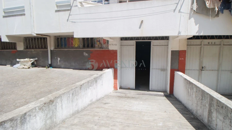 Garagem para Venda em Baixa da Banheira e Vale da Amoreira
