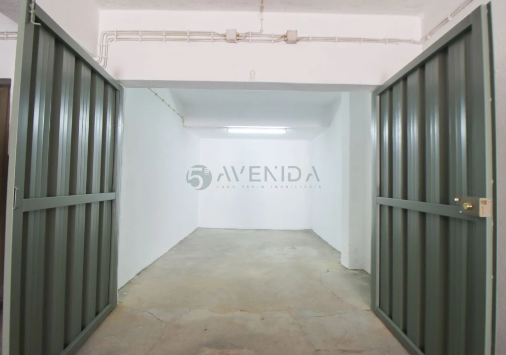 Garagem para Venda em Baixa da Banheira e Vale da Amoreira Foto 8