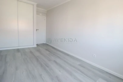 Apartamento T4 para Venda em Amora