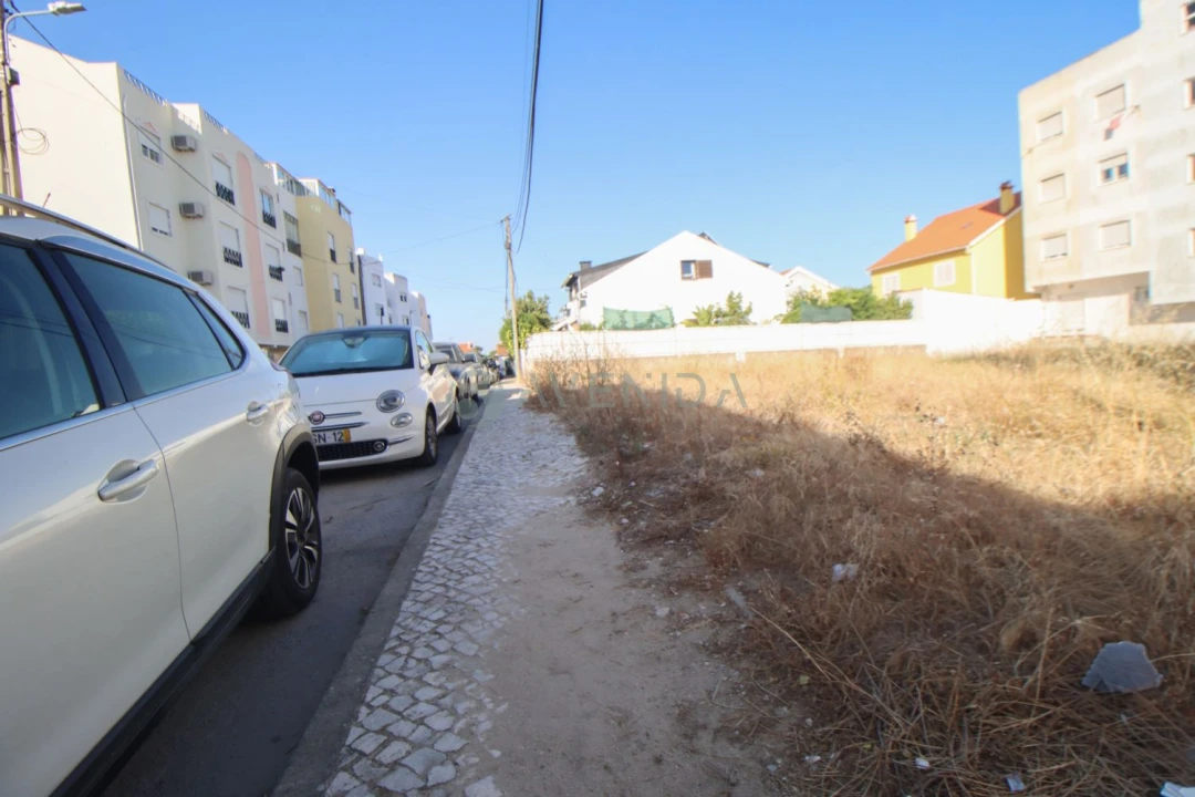 Terreno para Venda em Quinta do Conde Foto 5