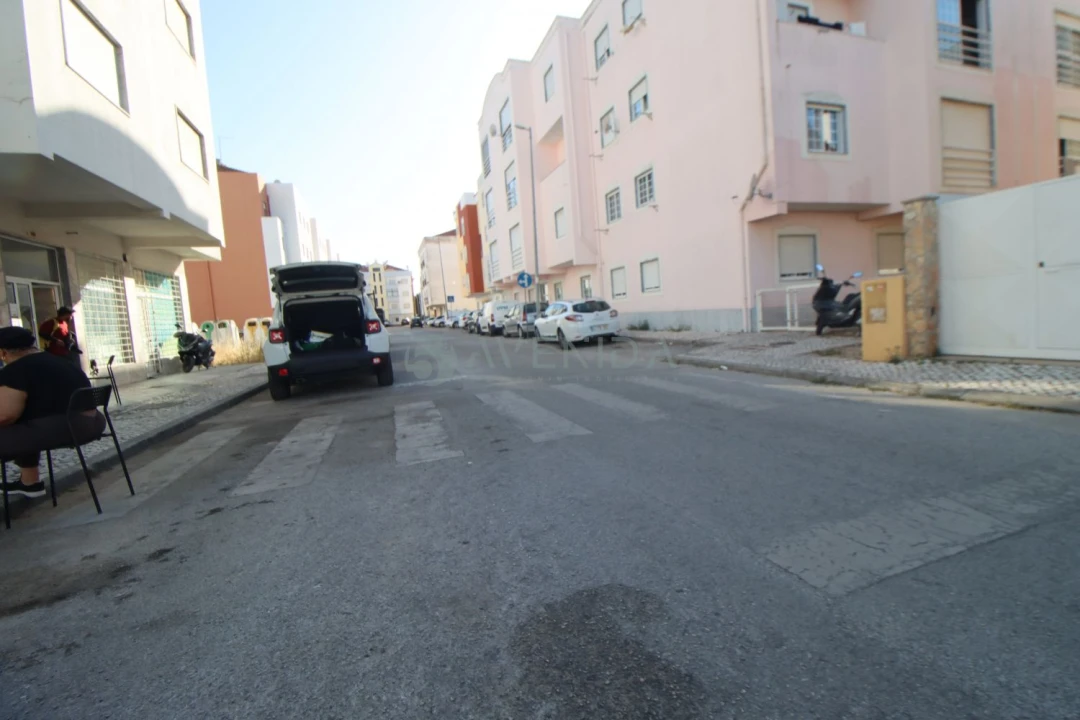 Terreno para Venda em Quinta do Conde Foto 4