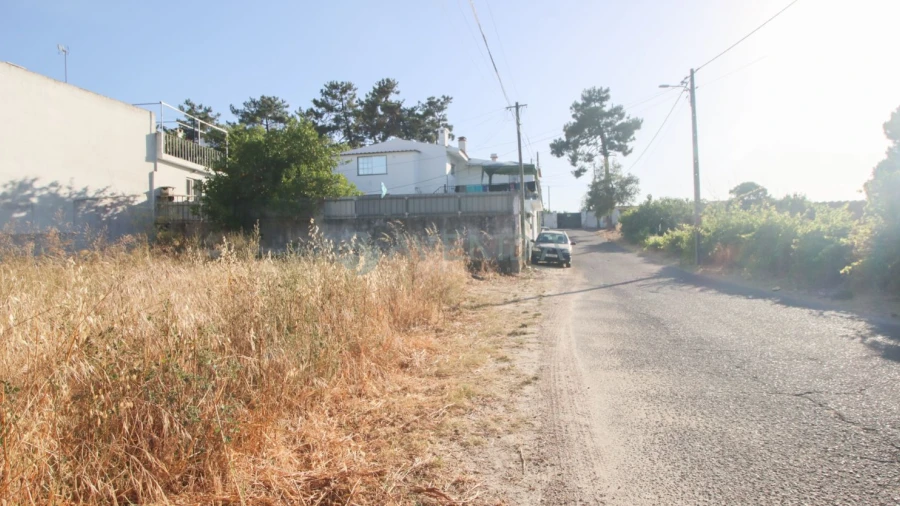 Terreno para Venda em Azeitão (São Lourenço e São Simão)
