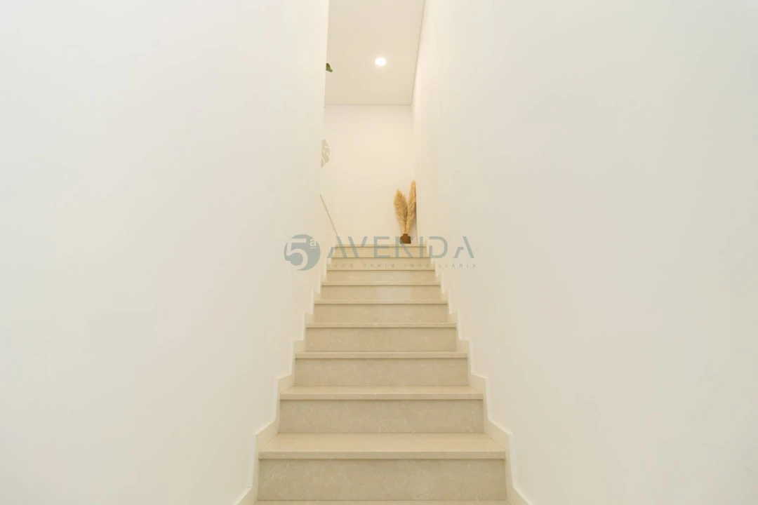 Apartamento T4 para Venda em Fernao Ferro Foto 20