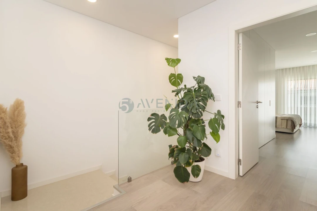 Apartamento T4 para Venda em Fernao Ferro Foto 21