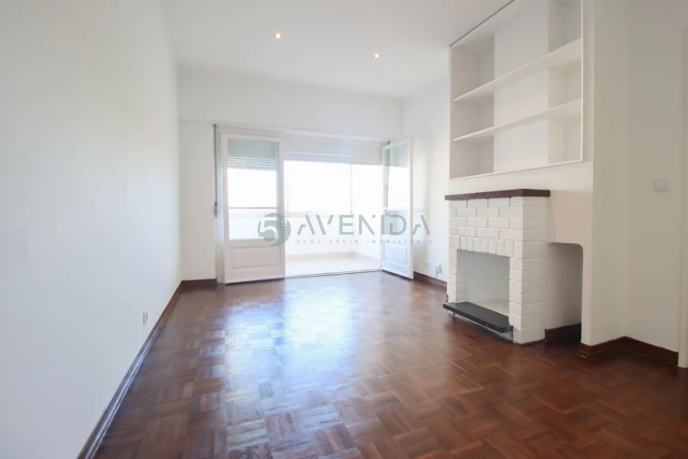 Apartamento T1 para Venda em Oeiras e São Julião da Barra, Paço de Arcos e Caxias Foto 9