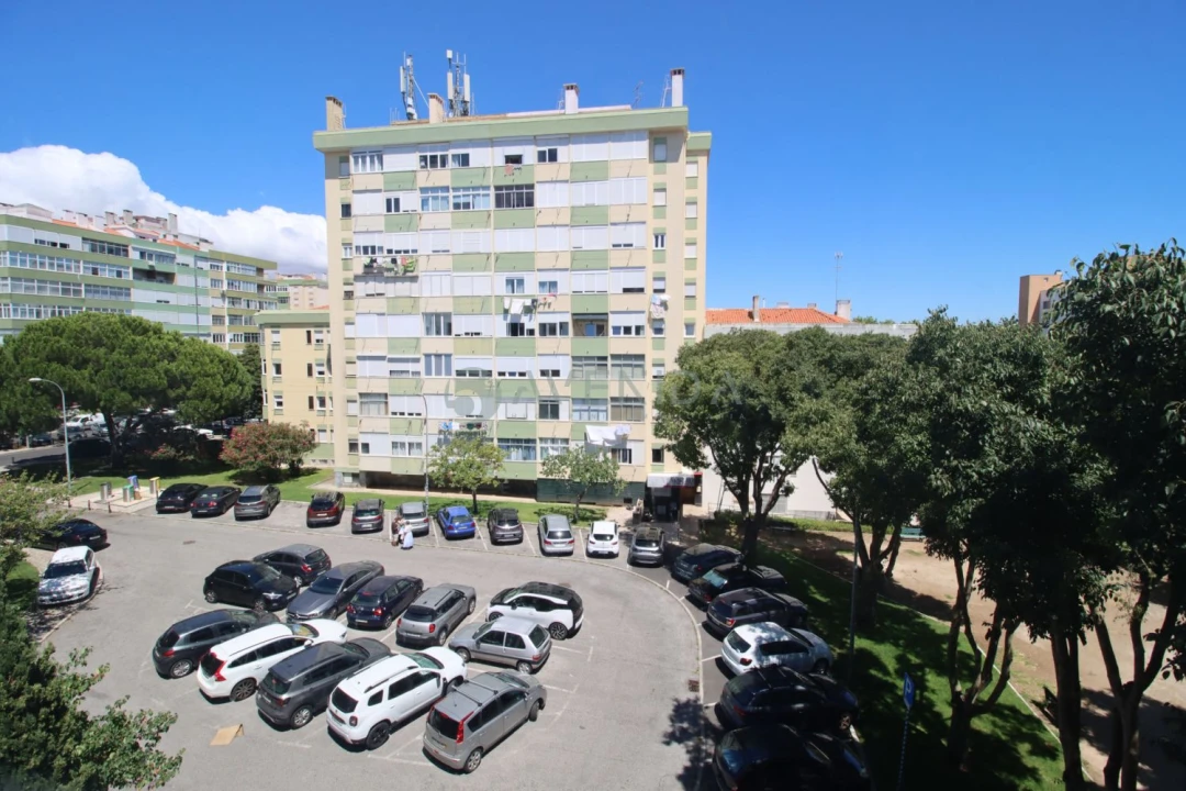 Apartamento T1 para Venda em Oeiras e São Julião da Barra, Paço de Arcos e Caxias Foto 16
