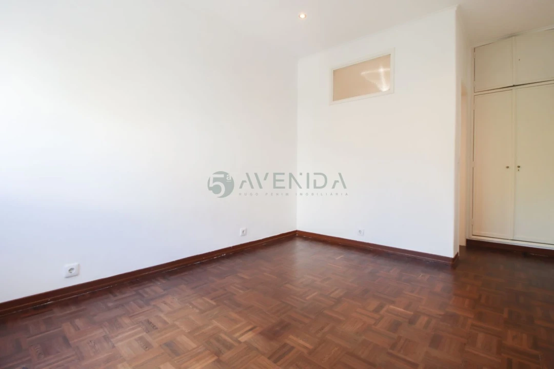 Apartamento T1 para Venda em Oeiras e São Julião da Barra, Paço de Arcos e Caxias Foto 18