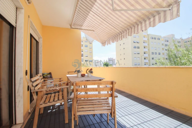 Apartamento T3 para Venda em Barreiro e Lavradio Foto 13