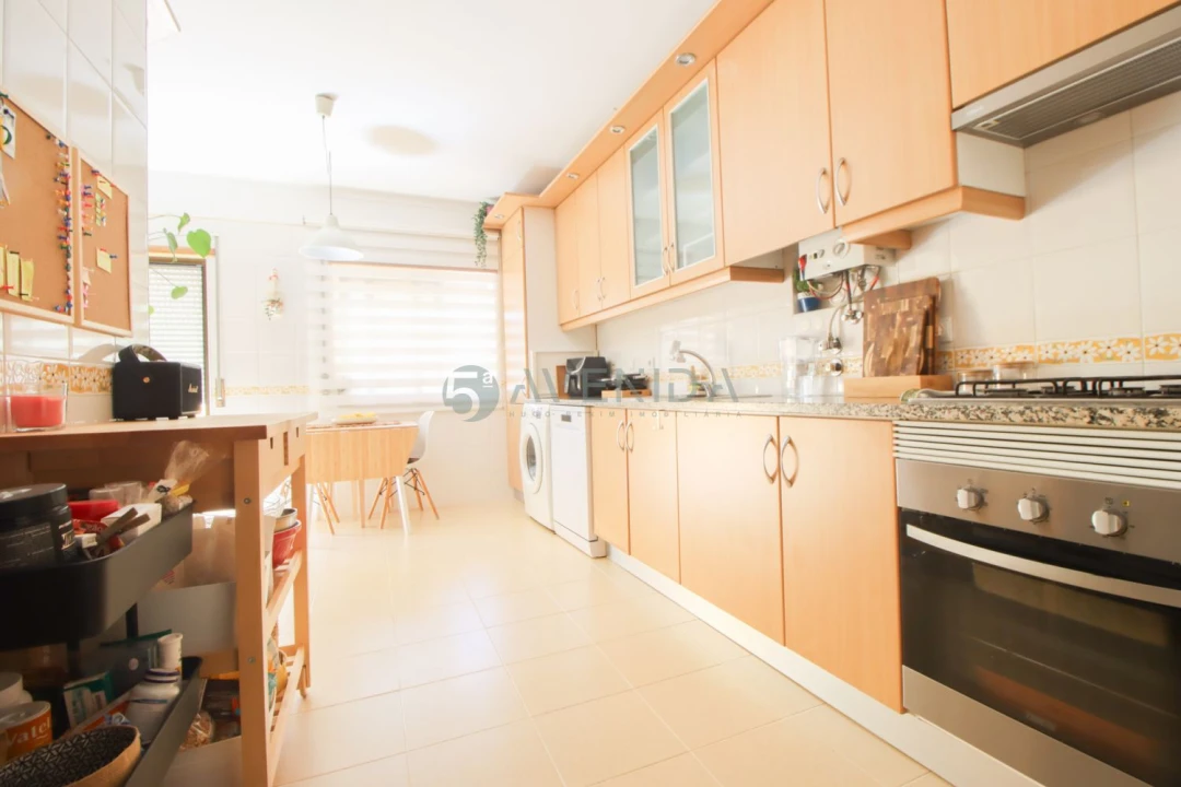 Apartamento T3 para Venda em Barreiro e Lavradio Foto 5