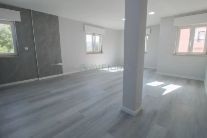 Apartamento T2 para Venda em Corroios