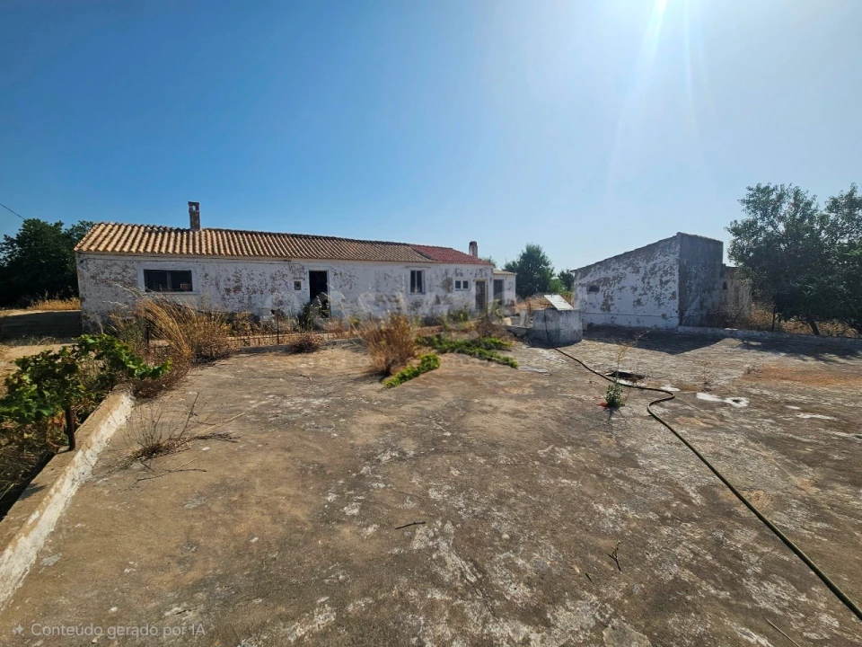 Terreno Misto para Venda em Estômbar e Parchal Foto 5